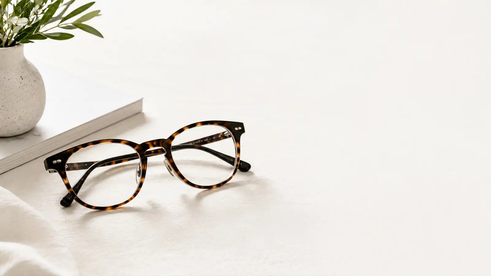 Family wearing glasses for SpecRXDirect lens replacement service